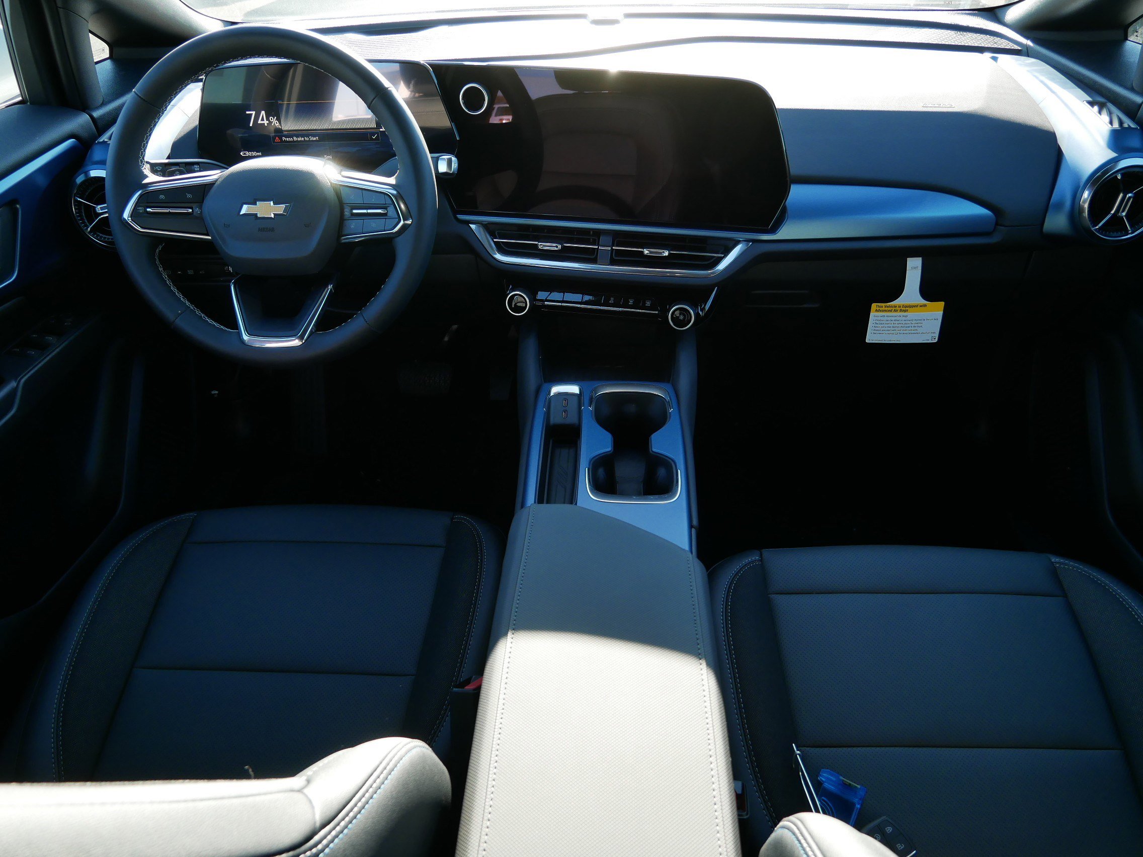 New 2026 Chevrolet Equinox EV LT AWD/4WD image 6