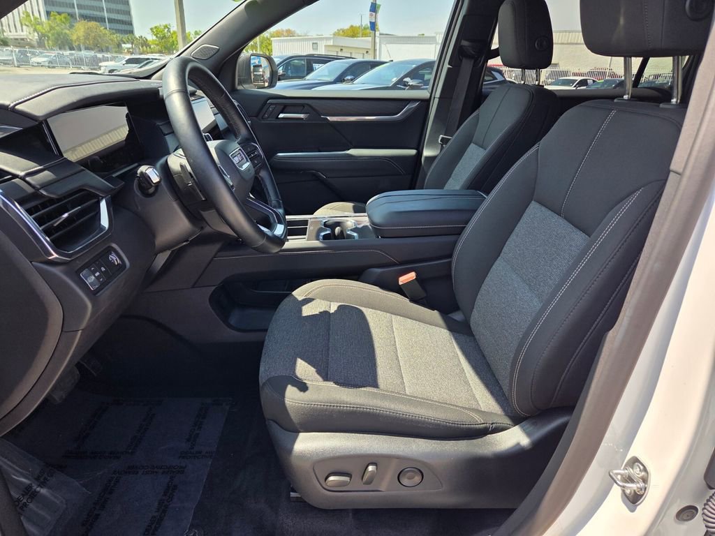 Certified 2025 GMC Acadia Elevation image 5