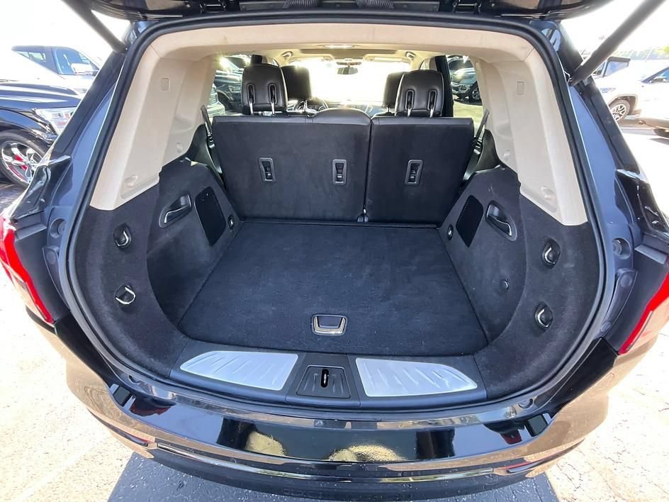 Used 2017 Buick Envision Essence AWD/4WD image 8