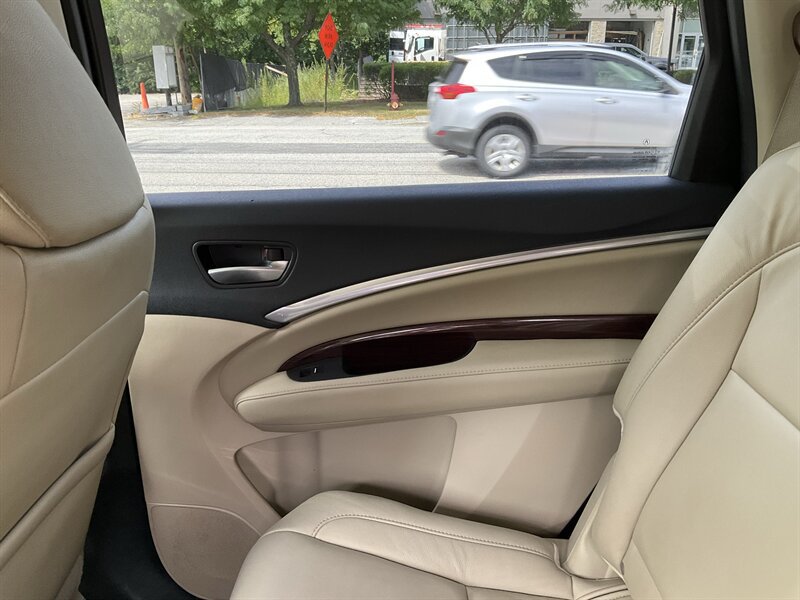 Used 2016 Acura MDX SH-AWD image 19