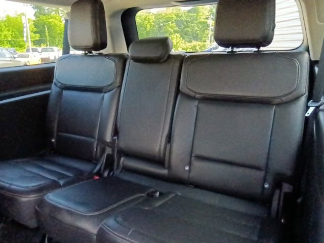 Used 2025 Ford Expedition Max Platinum AWD/4WD image 30