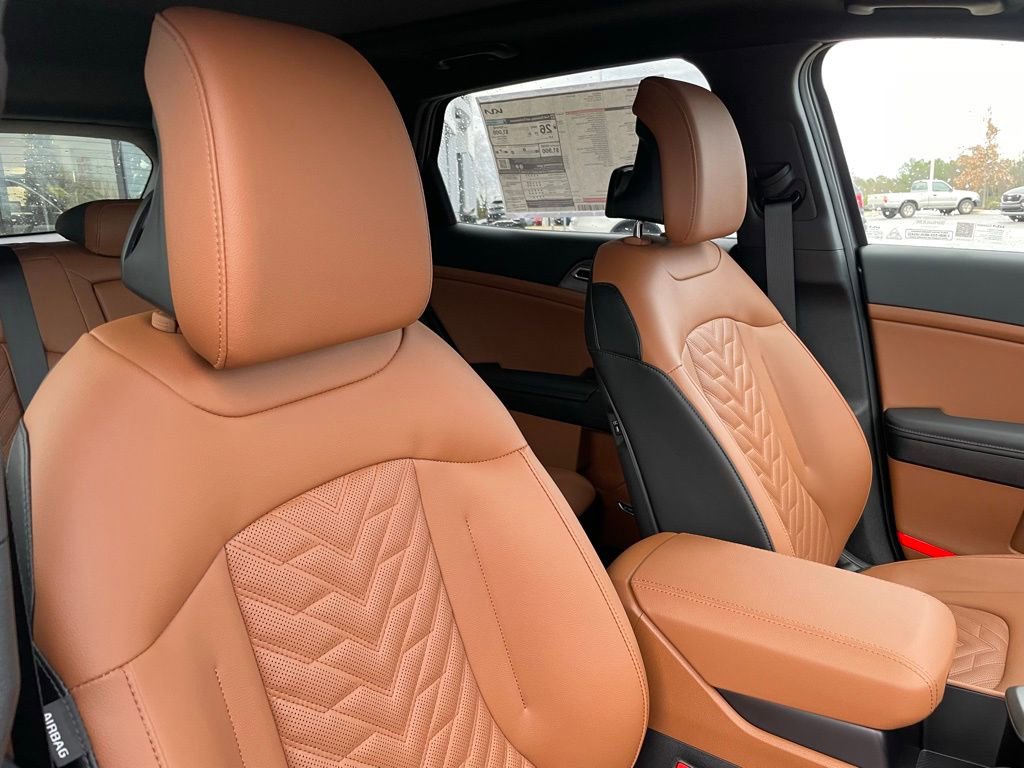 New 2026 Kia Sportage X-Line w/ X-Line Technology Package image 32