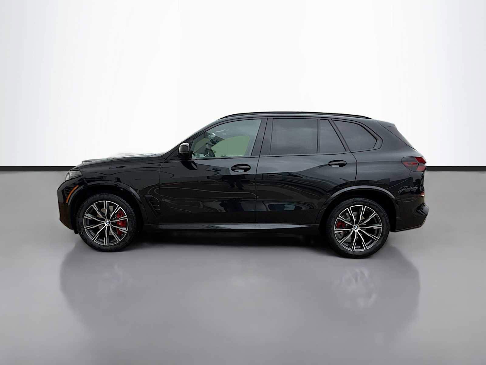 New 2026 BMW X5 xDrive40i w/ M Sport Package AWD/4WD image 5