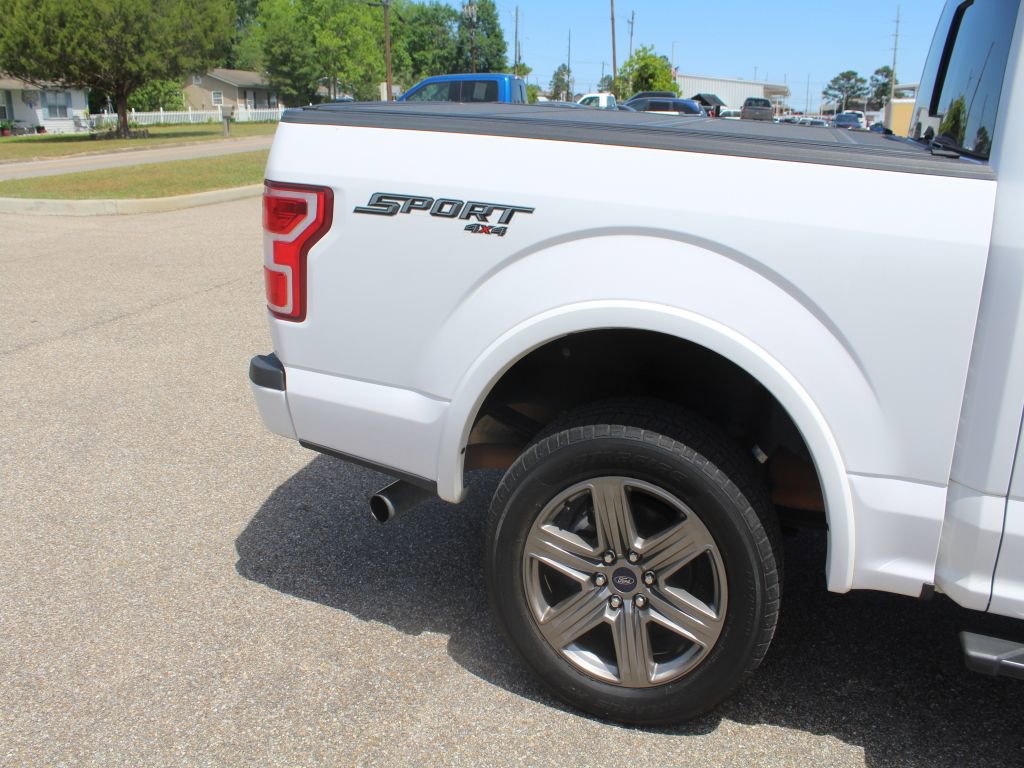 Used 2020 Ford F150 XLT w/ Equipment Group 302A Luxury AWD/4WD image 12