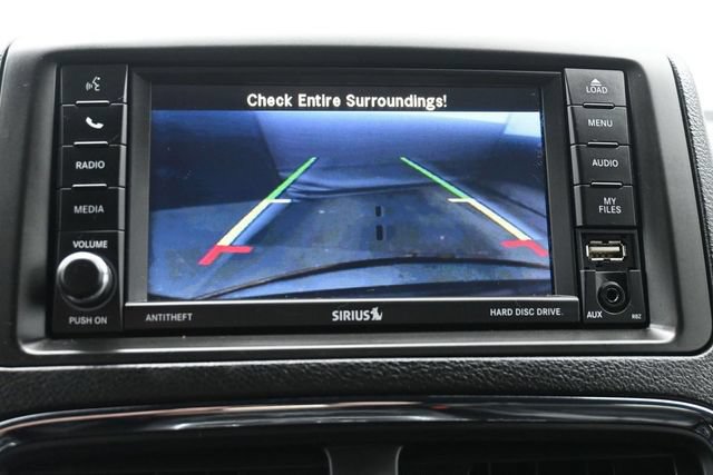 Used 2016 Dodge Grand Caravan SXT FWD image 32