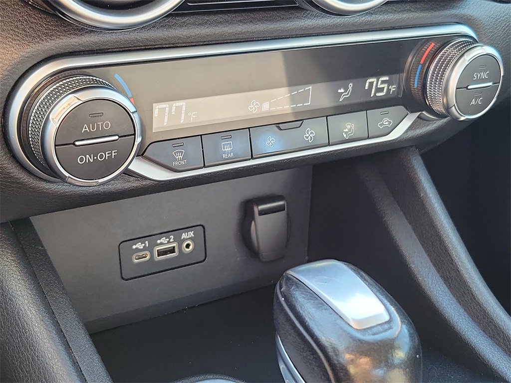 Used 2023 Nissan Sentra SR w/ Midnight Edition Package image 30