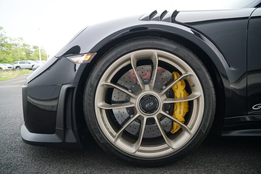 Used 2019 Porsche 911 GT2 RS RWD image 44
