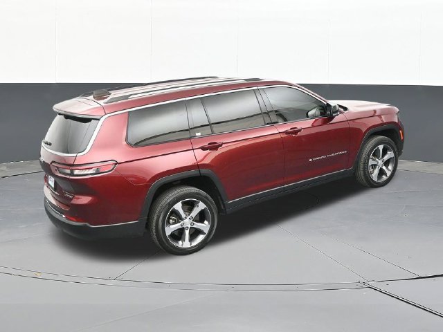 Used 2023 Jeep Grand Cherokee L Limited w/ Luxury Tech Group II AWD/4WD image 63