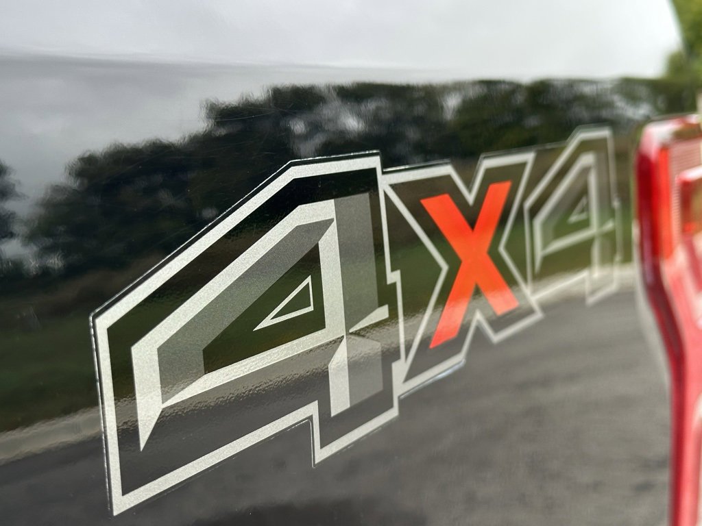 Used 2018 Ford F150 XLT w/ Equipment Group 302A Luxury image 12