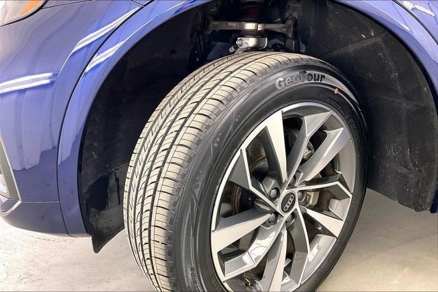 Used 2021 Audi Q5 2.0T Premium Plus AWD/4WD image 34