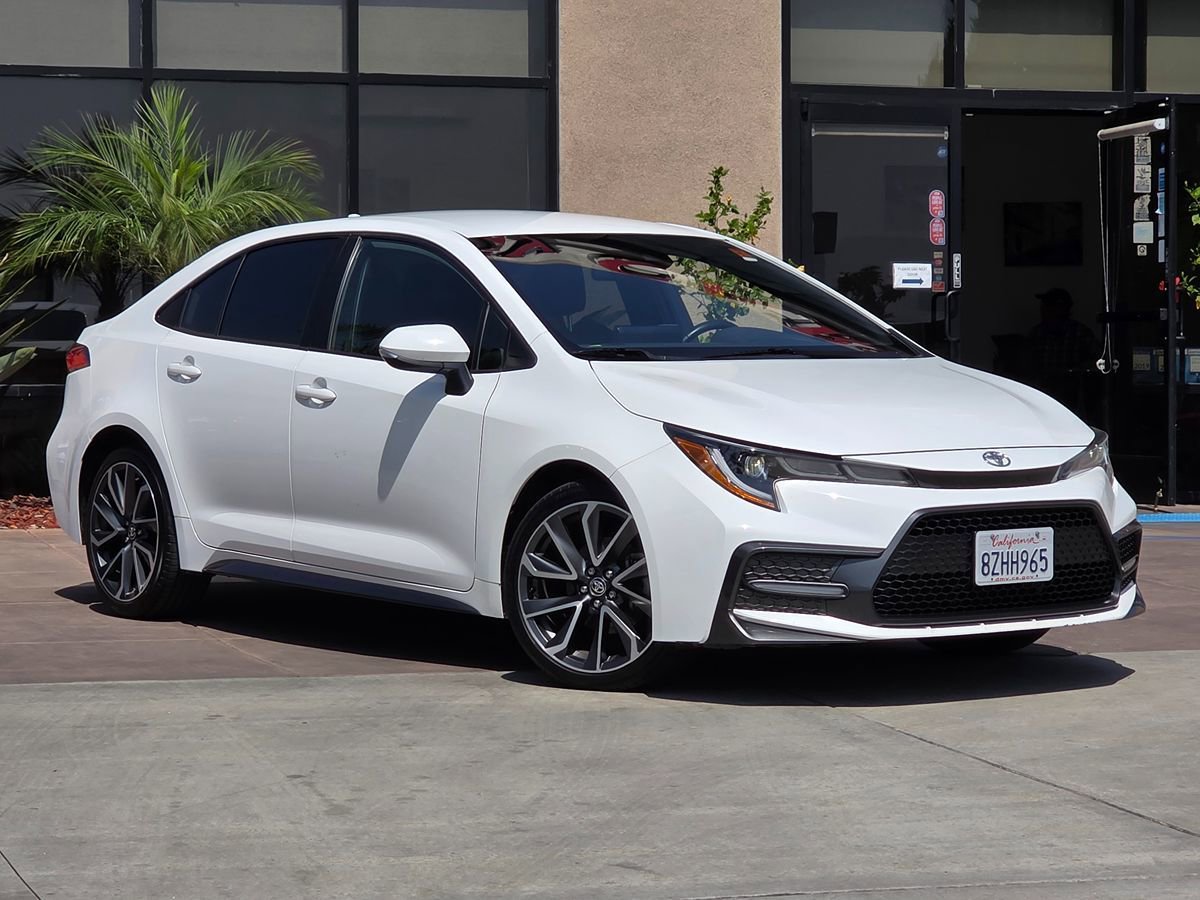 Used 2022 Toyota Corolla SE w/ Carpet Mat Package (TMS) FWD image 3