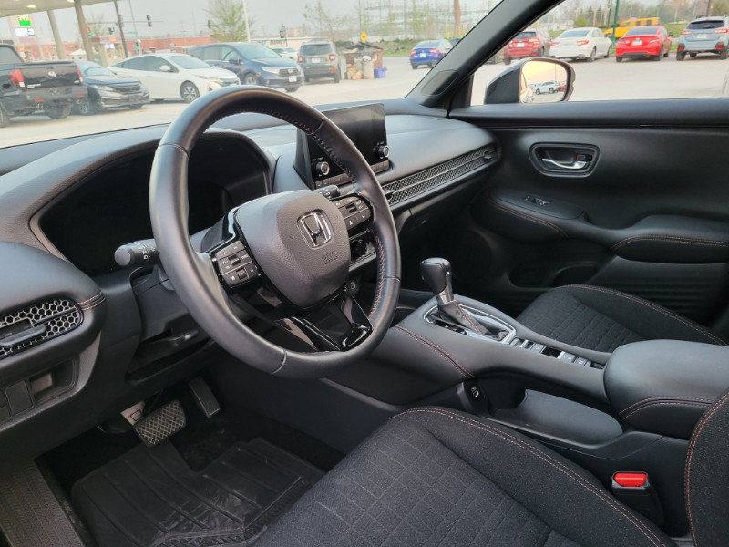 Used 2023 Honda HR-V Sport image 15