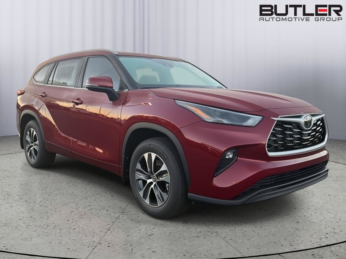New 2026 Toyota Highlander XLE AWD/4WD image 8