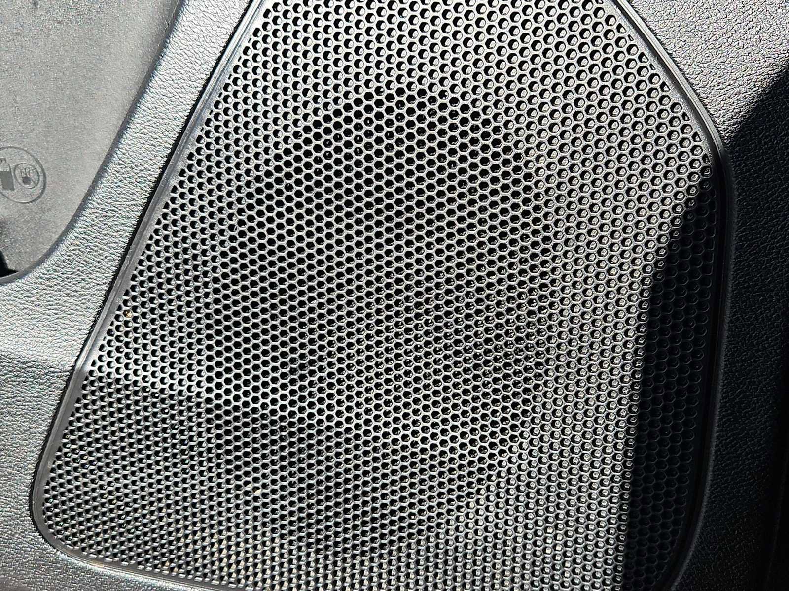 Used 2017 Jeep Cherokee Latitude image 31