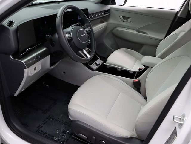 Used 2024 Hyundai Kona SEL w/ Convenience Package image 10