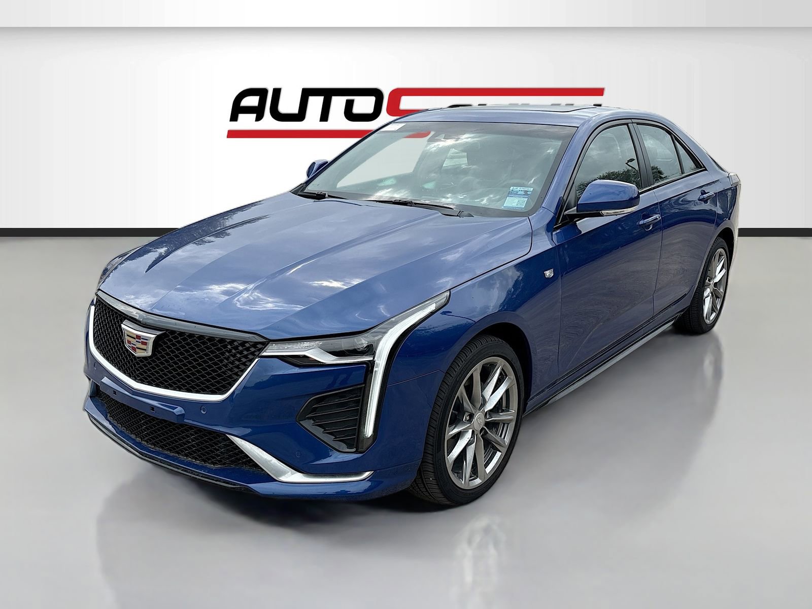 Used 2025 Cadillac CT4 Sport image 3