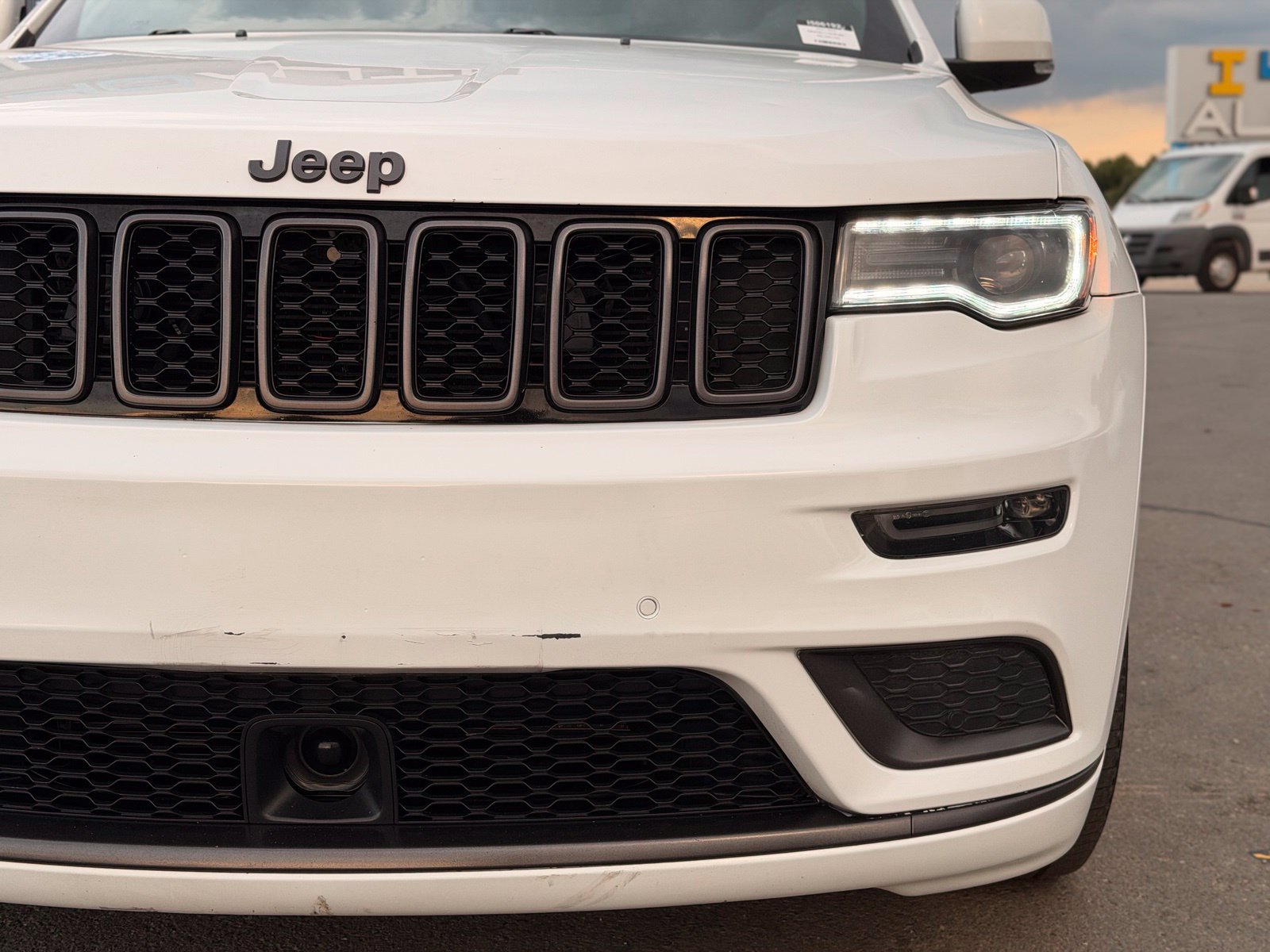 Used 2021 Jeep Grand Cherokee High Altitude AWD/4WD image 11
