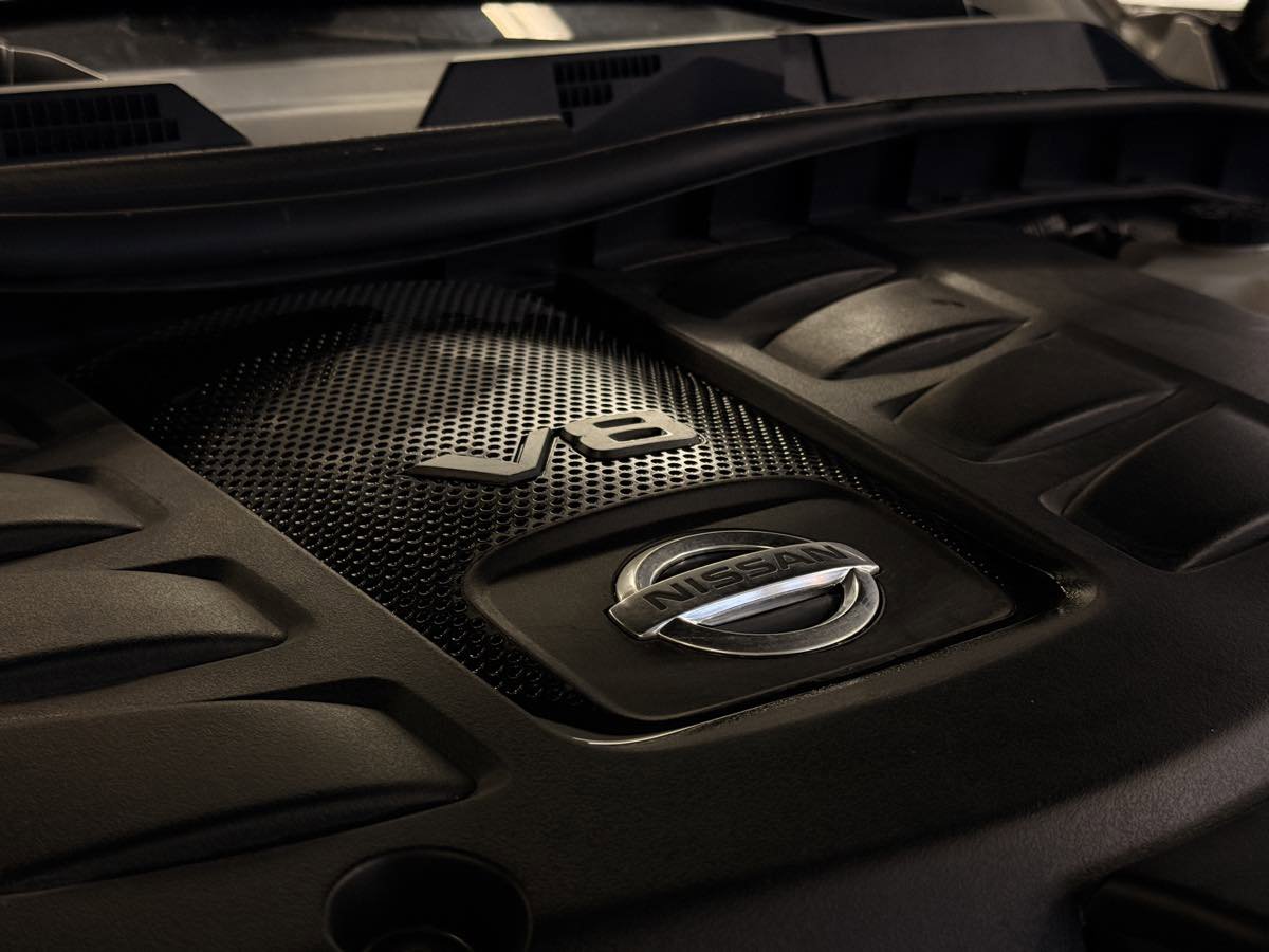 Used 2023 Nissan Armada SL w/ Captain's Chairs Package image 25