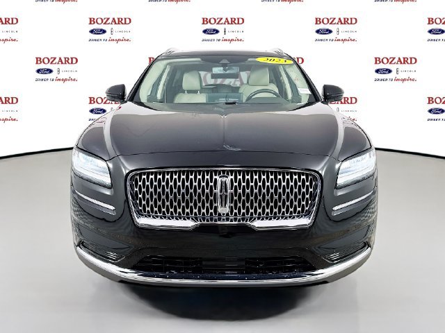 Used 2023 Lincoln Nautilus Reserve w/ Luxury Package AWD/4WD image 2