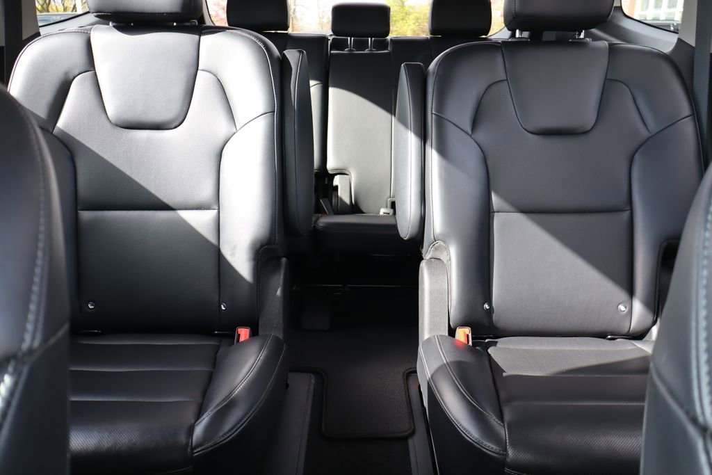 Used 2022 Kia Telluride S image 41