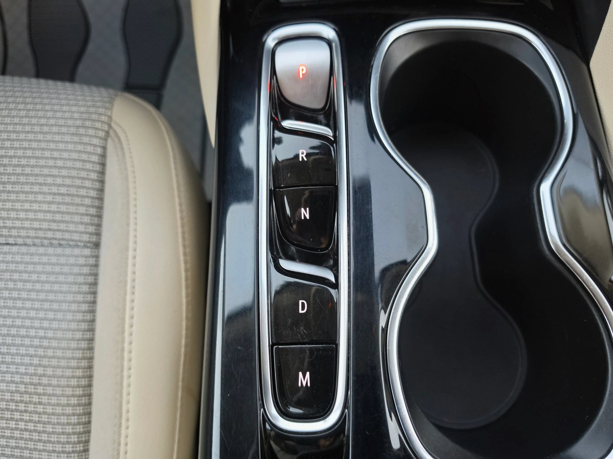 Used 2022 Buick Envision Preferred FWD image 33