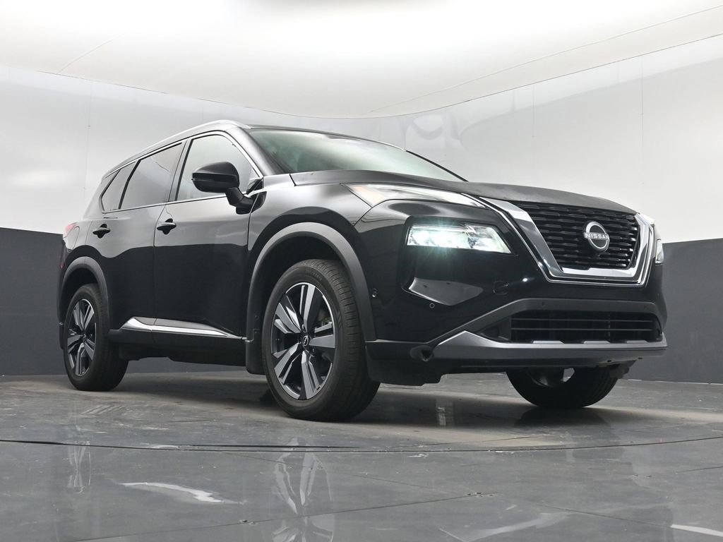 Used 2023 Nissan Rogue SL w/ SL Premium Package image 45
