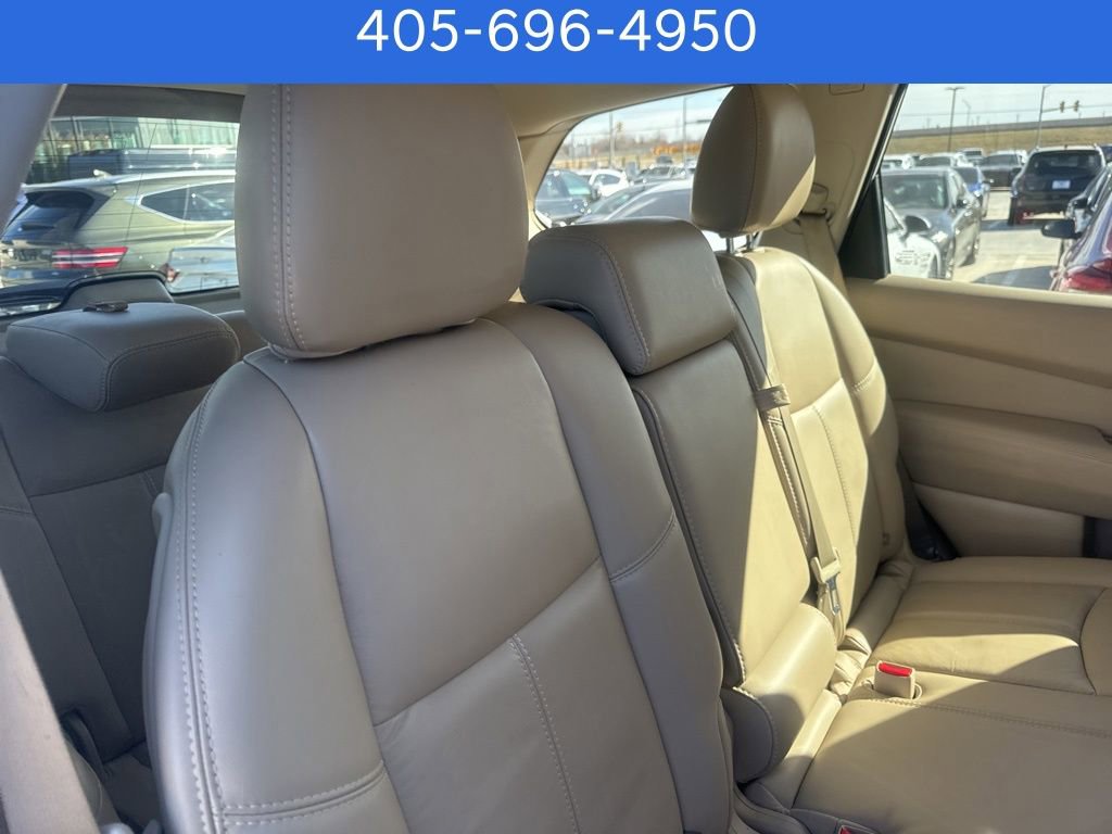 Used 2019 Nissan Pathfinder SL w/ Cargo Package image 33