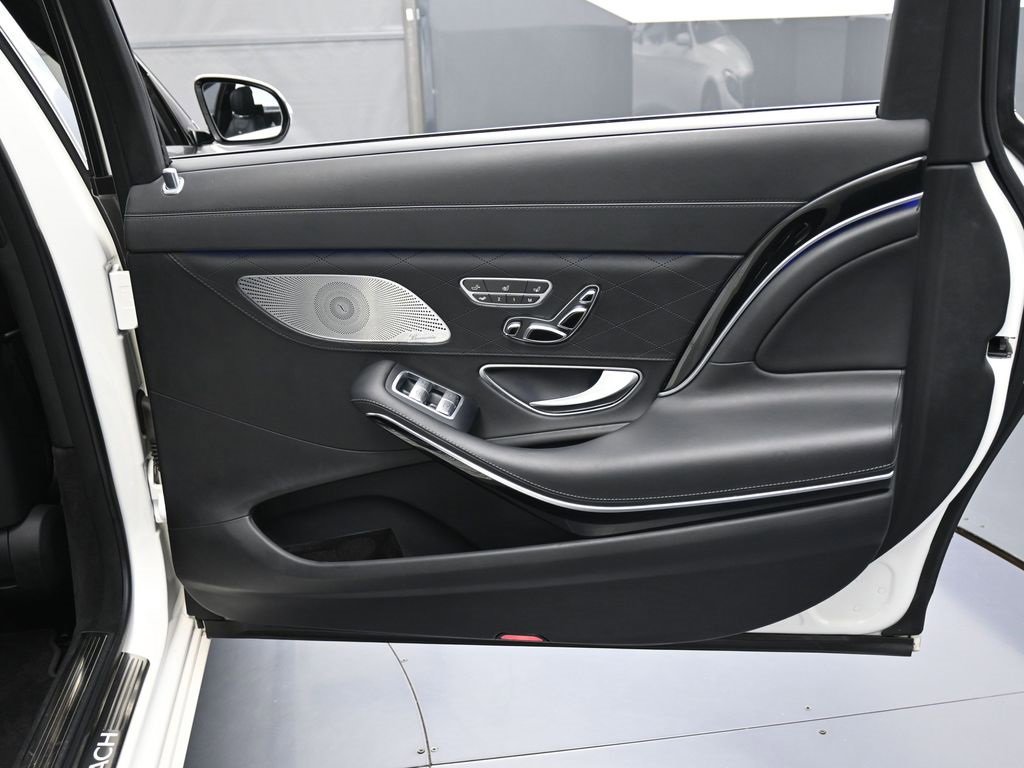 Used 2017 Mercedes-Benz Maybach S 600 image 36