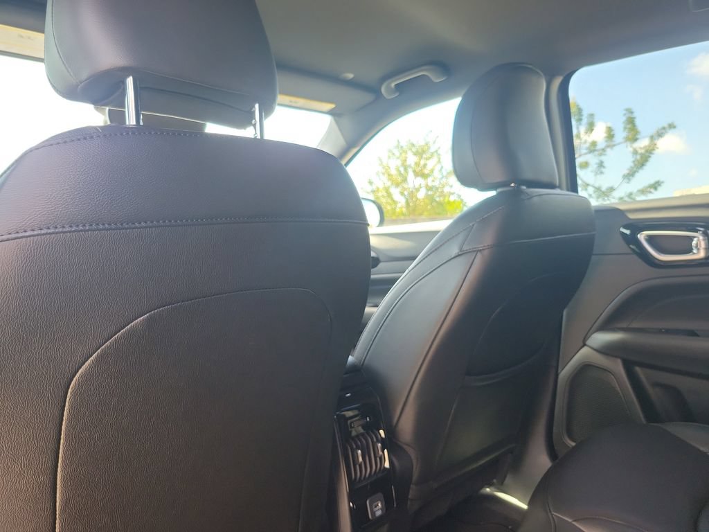 New 2026 Jeep Compass Limited AWD/4WD image 11