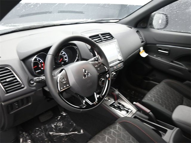 New 2025 Mitsubishi Outlander Sport AWD image 4