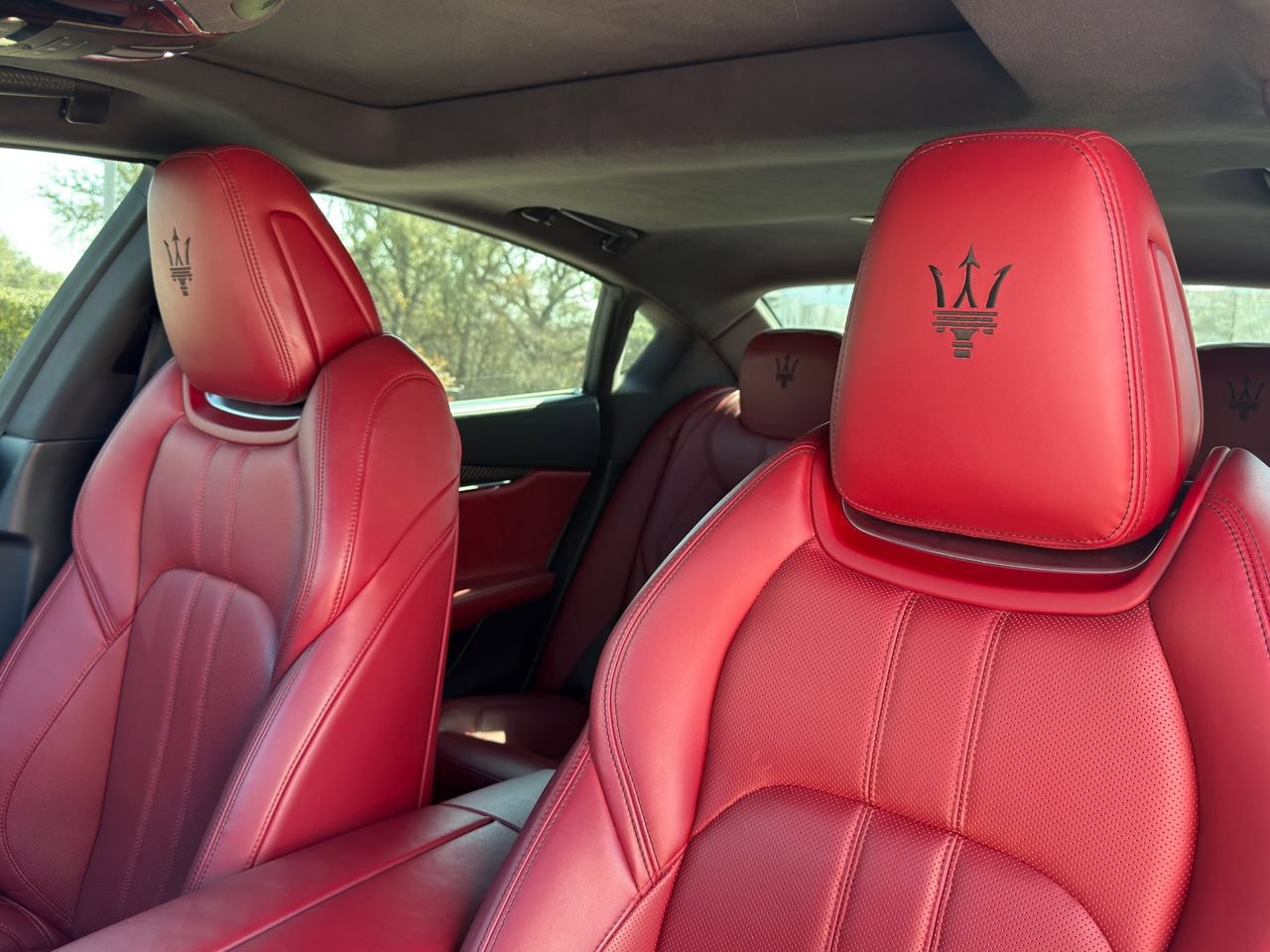 Used 2020 Maserati Quattroporte S GranSport Q4 AWD/4WD image 15
