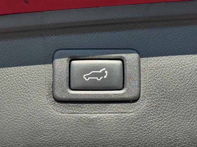 Used 2019 Subaru Outback 2.5i Premium image 14