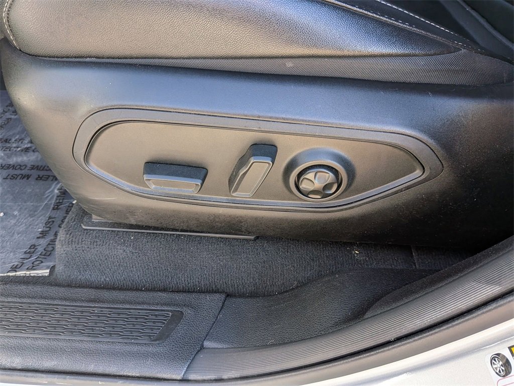 Used 2024 Jeep Grand Cherokee Limited image 14