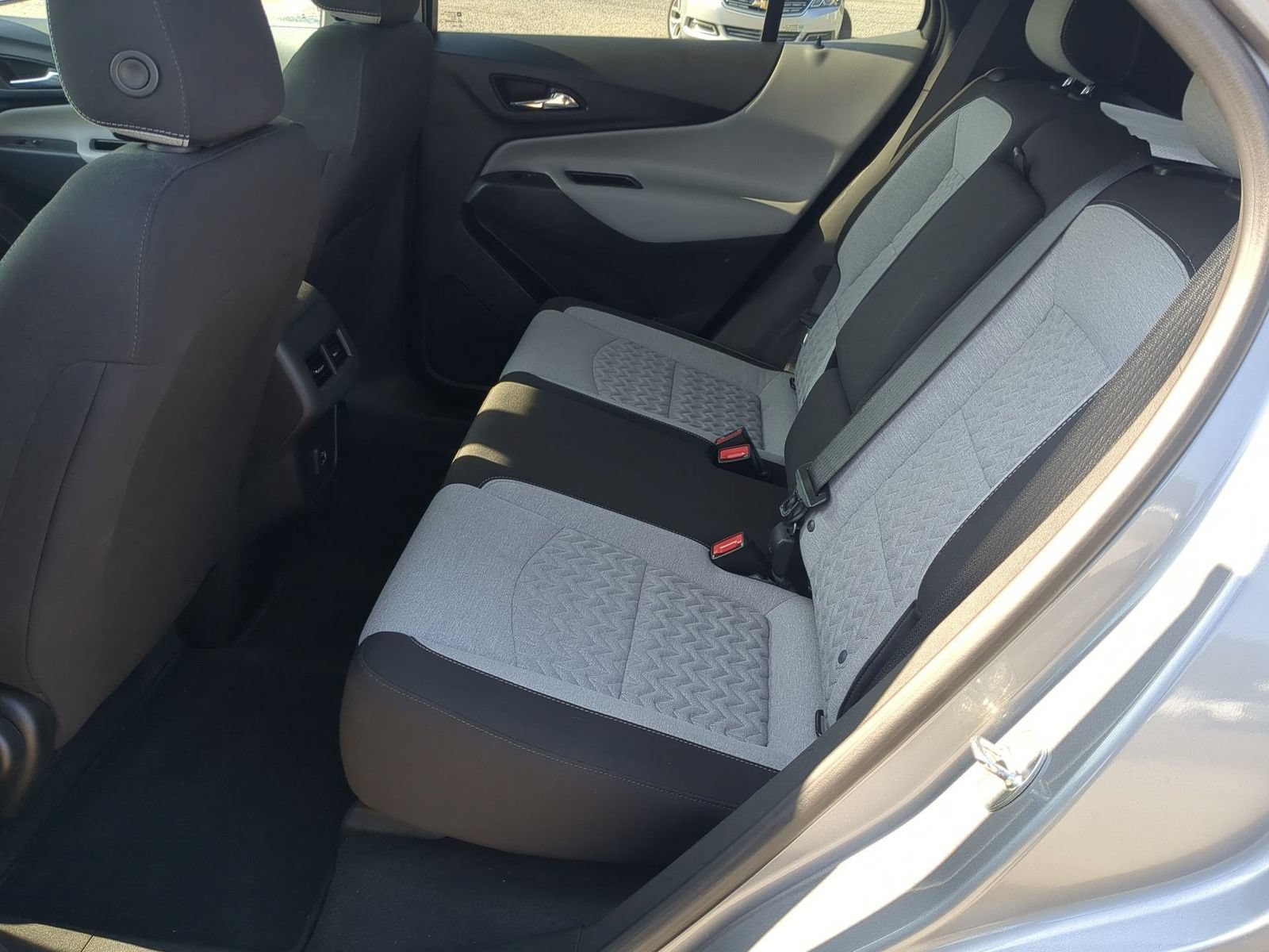 Certified 2024 Chevrolet Equinox LS w/ LPO, Cargo Package FWD image 23