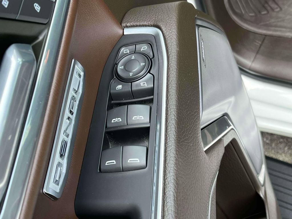 Used 2023 GMC Sierra 1500 Denali w/ Denali Reserve Package AWD/4WD image 23