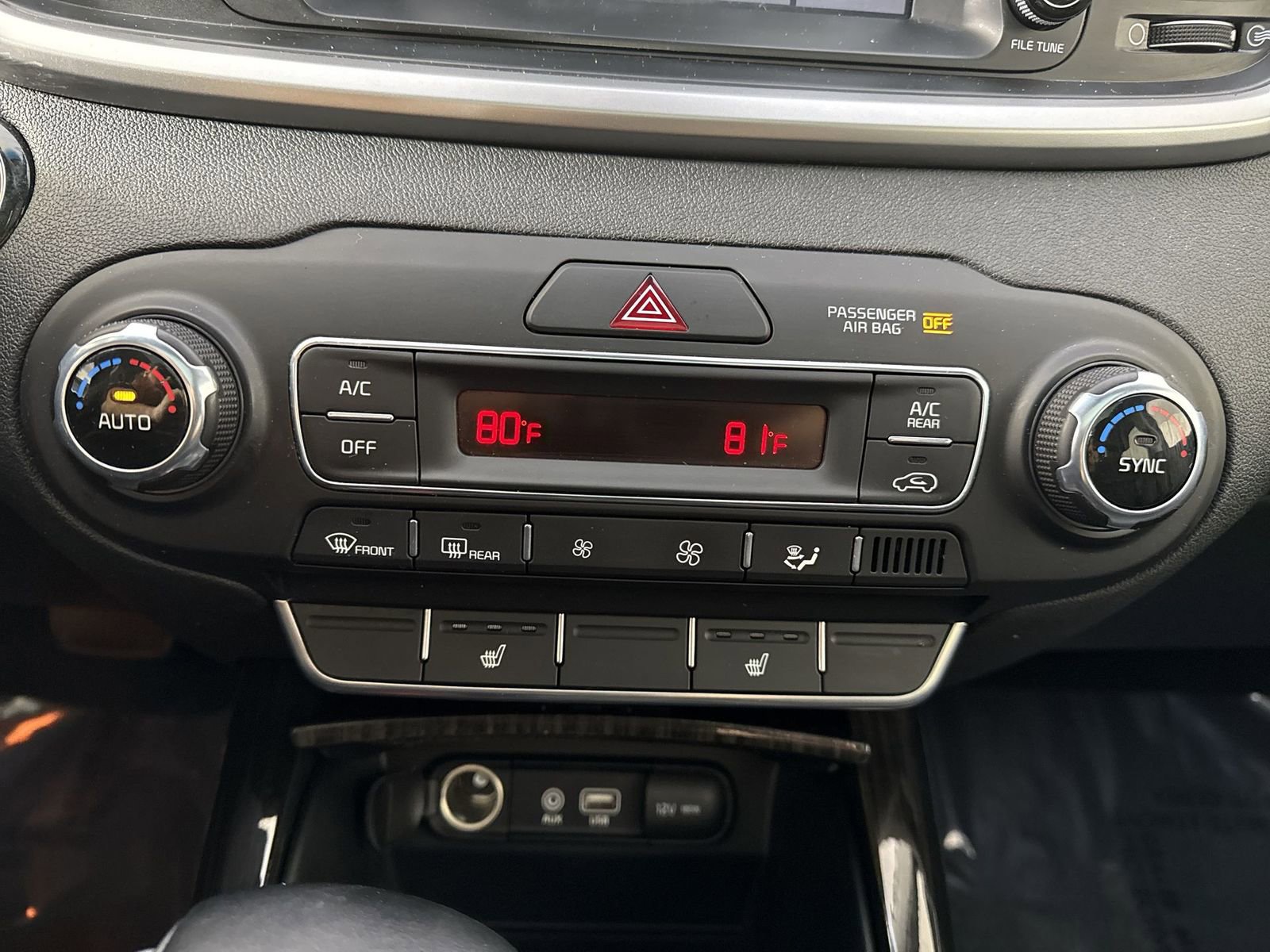 Used 2020 Kia Sorento EX FWD image 8