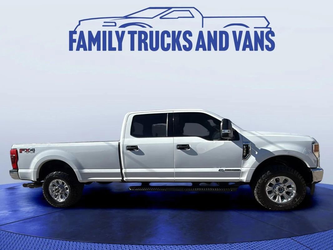 Used 2022 Ford F350 XLT w/ FX4 Off-Road Package image 6