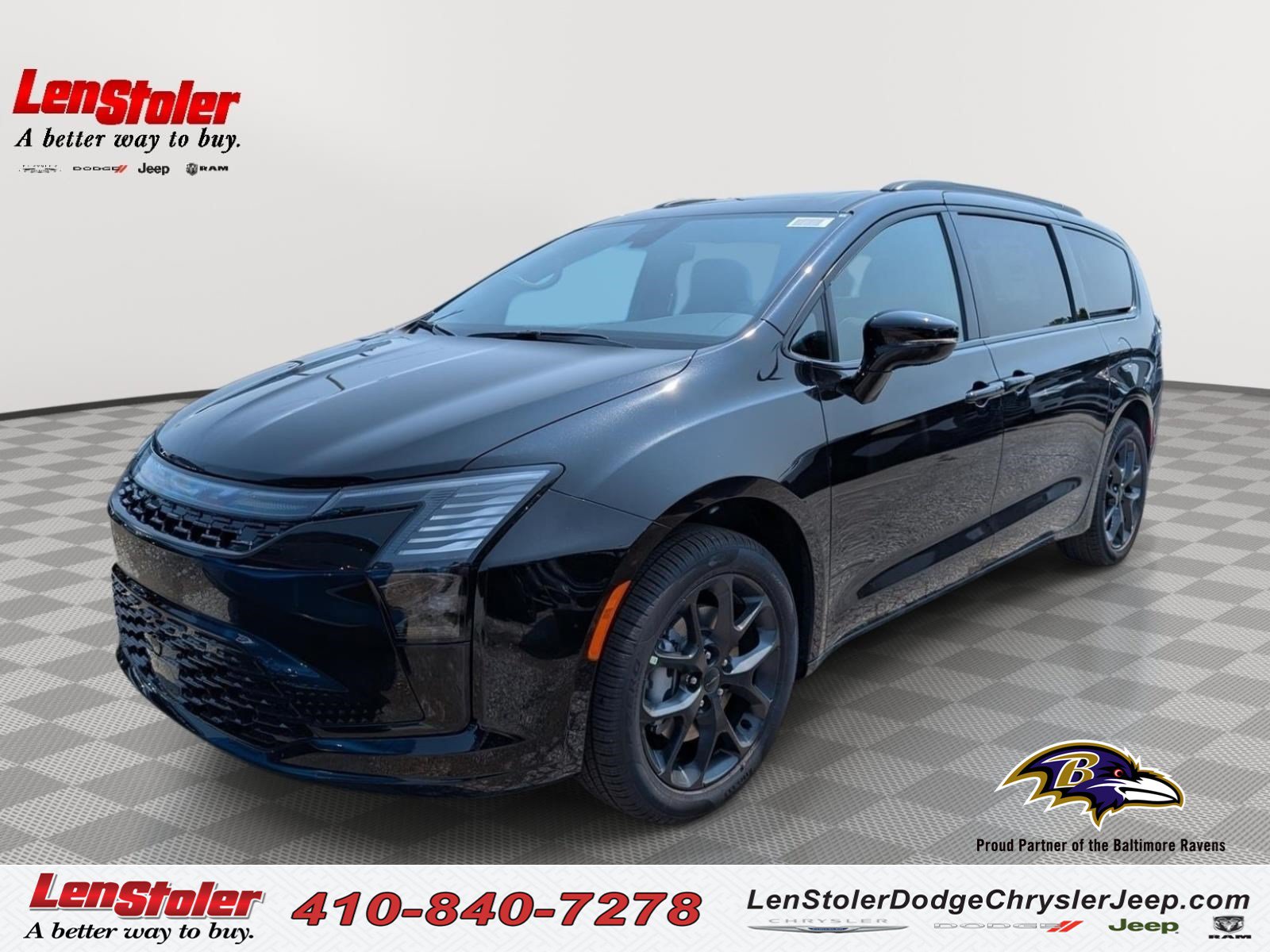 New 2027 Chrysler Pacifica Limited w/ Family Tech Group AWD/4WD image 1