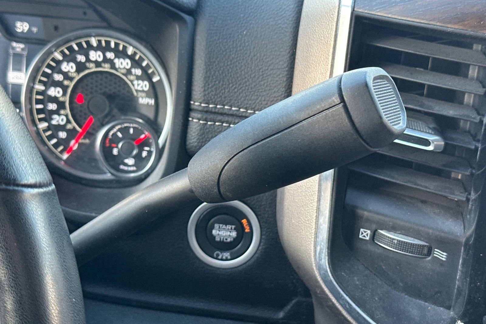 Used 2024 RAM 2500 Laramie image 22