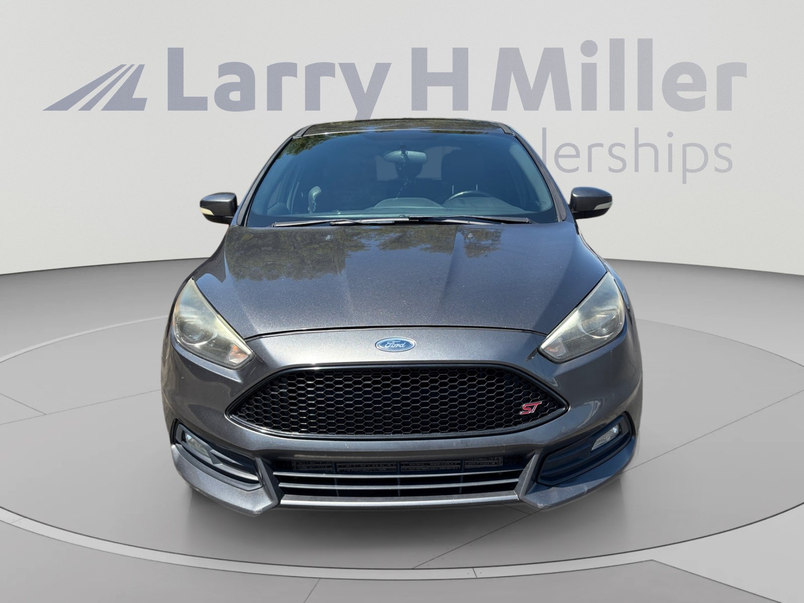 Used 2016 Ford Focus ST w/ Equipment Group 402A FWD image 8