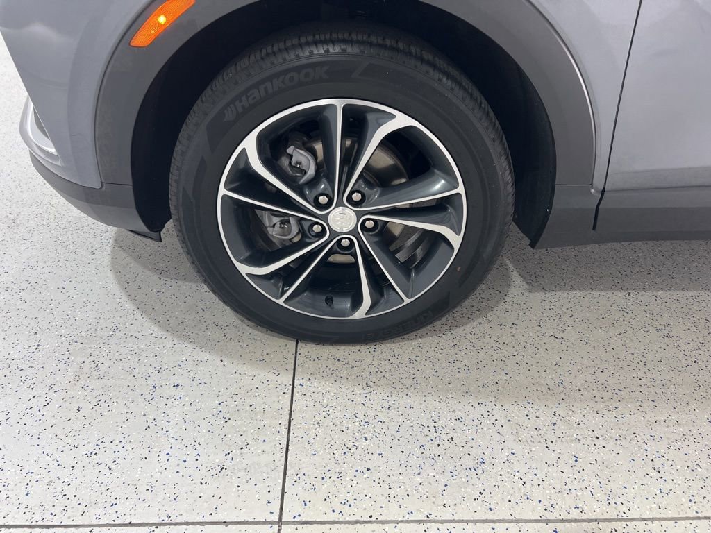 Used 2022 Buick Encore GX Essence image 29