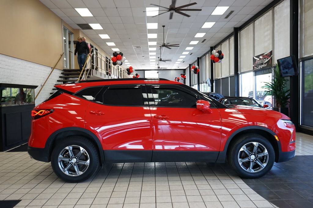 Used 2023 Chevrolet Blazer LT AWD/4WD image 16