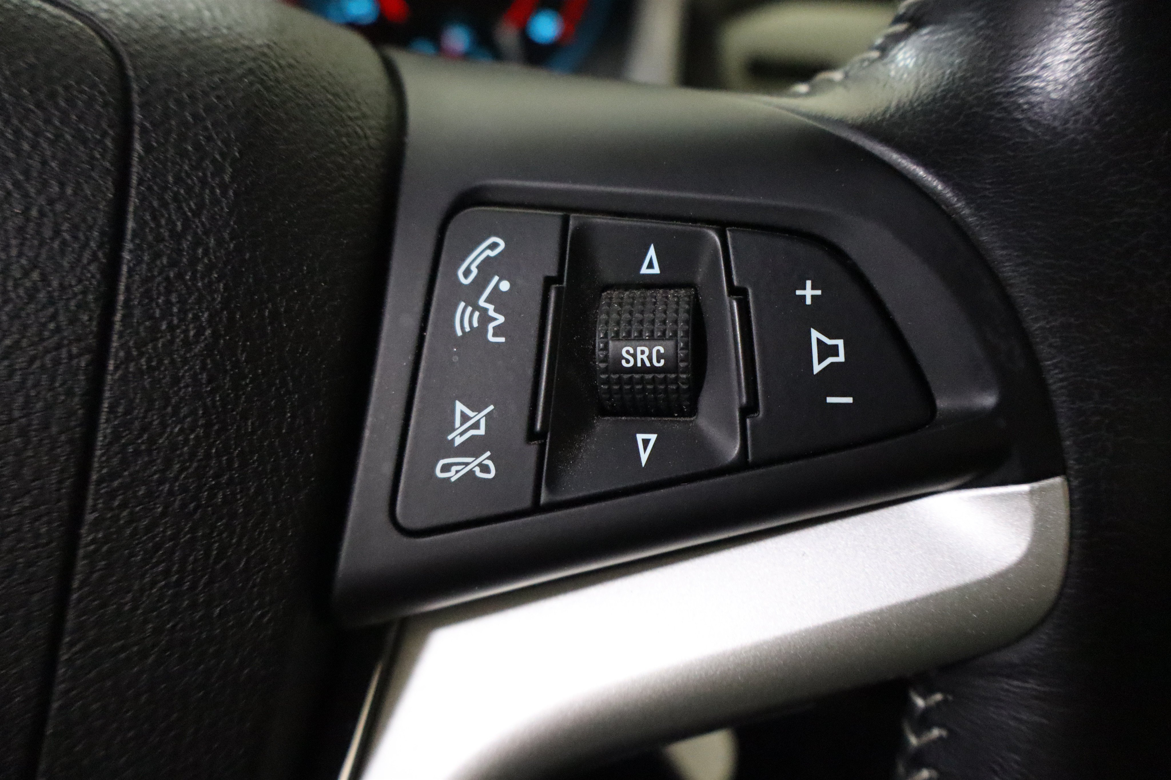 Used 2014 Chevrolet Camaro SS RWD image 28
