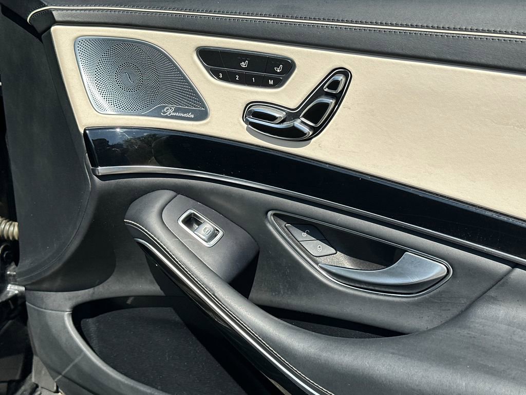 Used 2017 Mercedes-Benz S 550 4MATIC Sedan image 13