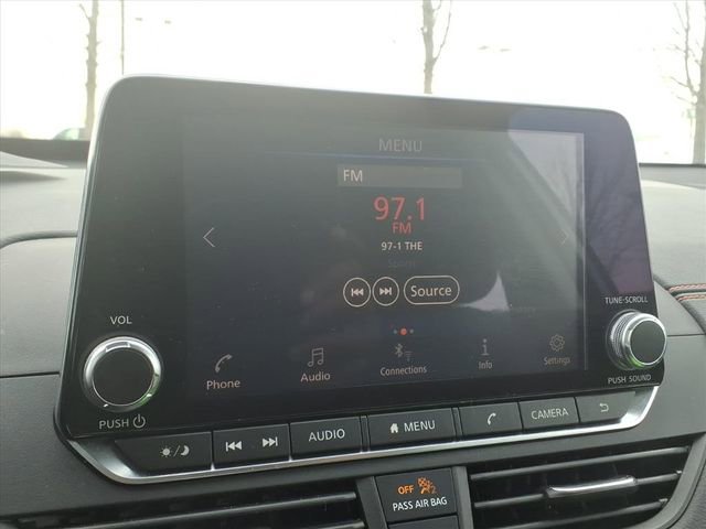 Used 2019 Nissan Altima 2.5 SR w/ SR Premium Package image 16