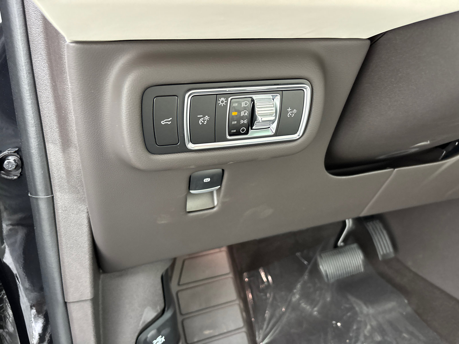 New 2026 Lincoln Nautilus Black Label image 14