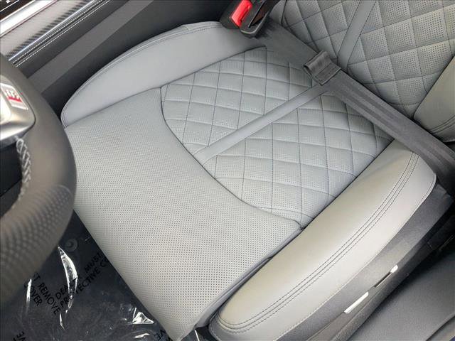 New 2026 Audi SQ8 Premium Plus image 4