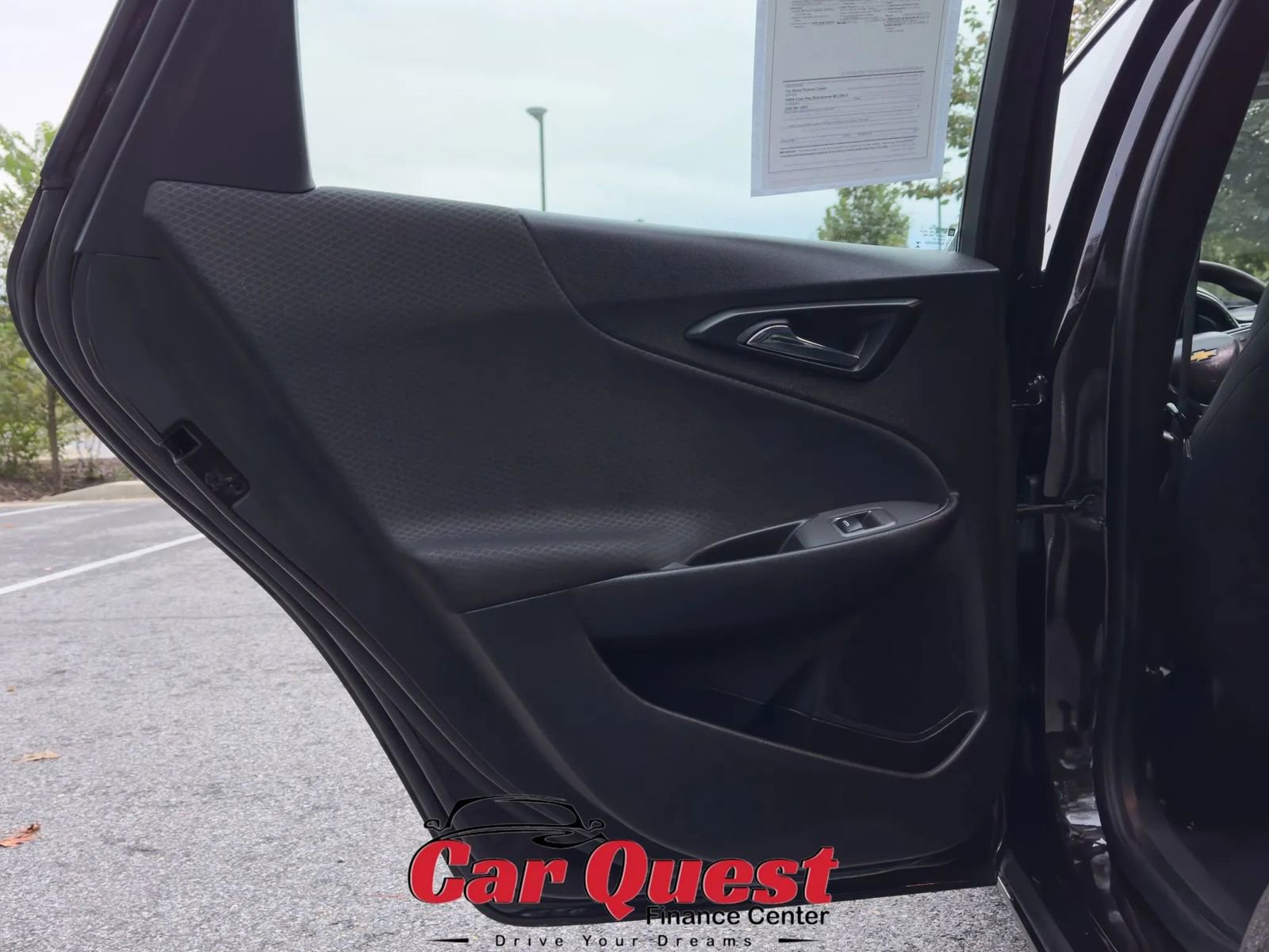 Used 2020 Chevrolet Malibu LT FWD image 13