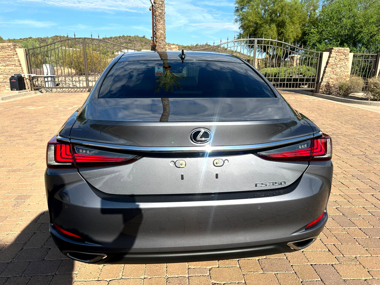 Used 2020 Lexus ES 350 w/ Luxury Package image 7