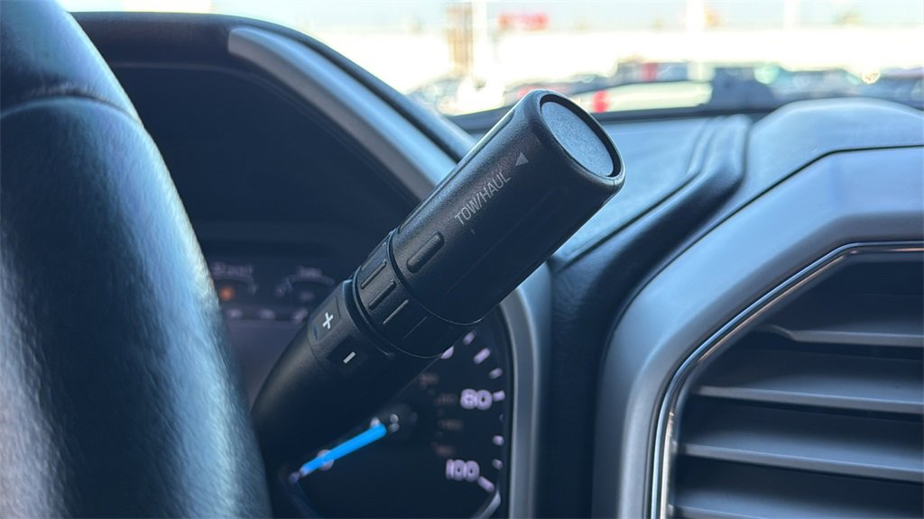 Used 2017 Ford F250 Lariat w/ FX4 Off-Road Package image 26